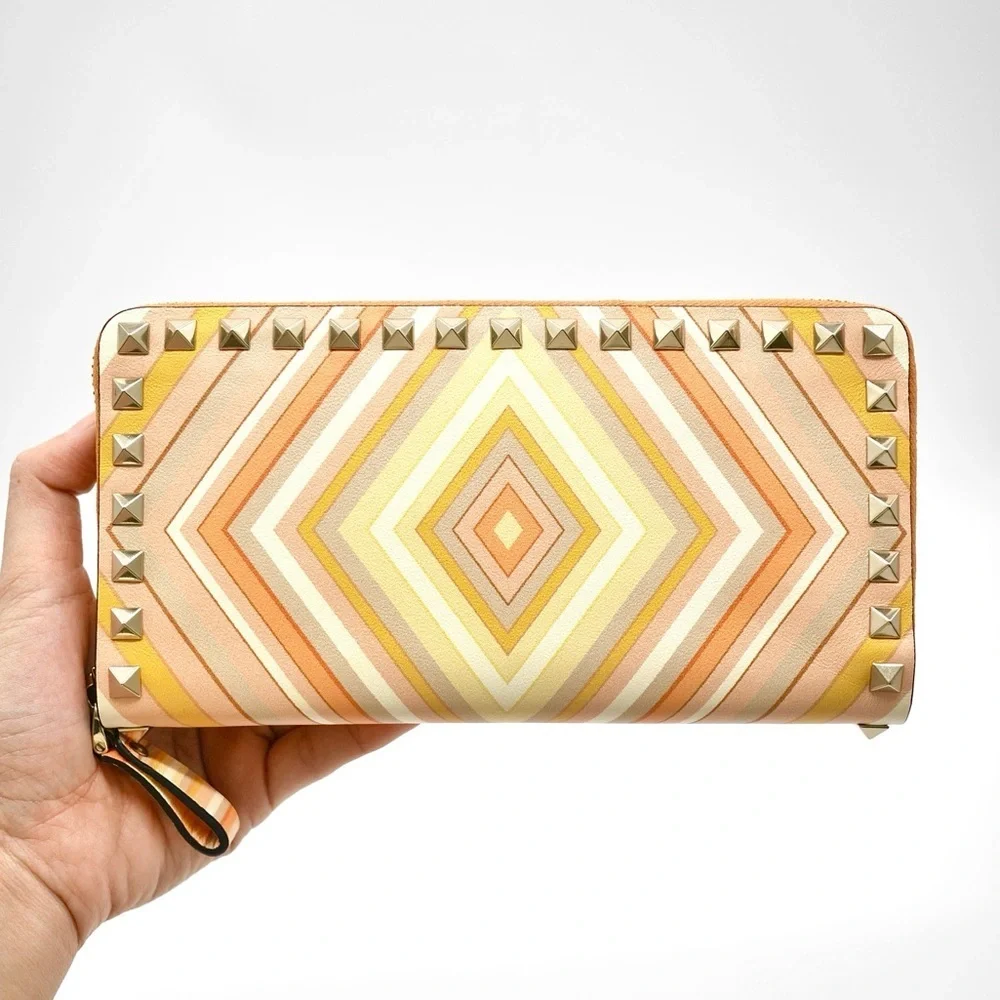🍓VALENTINO Studded Wallet